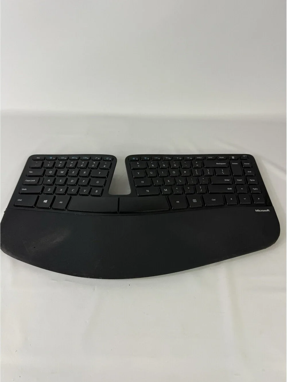 Microsoft 1559 Sculpt Ergonomic Wireless PC Keyboard NO DONGLE